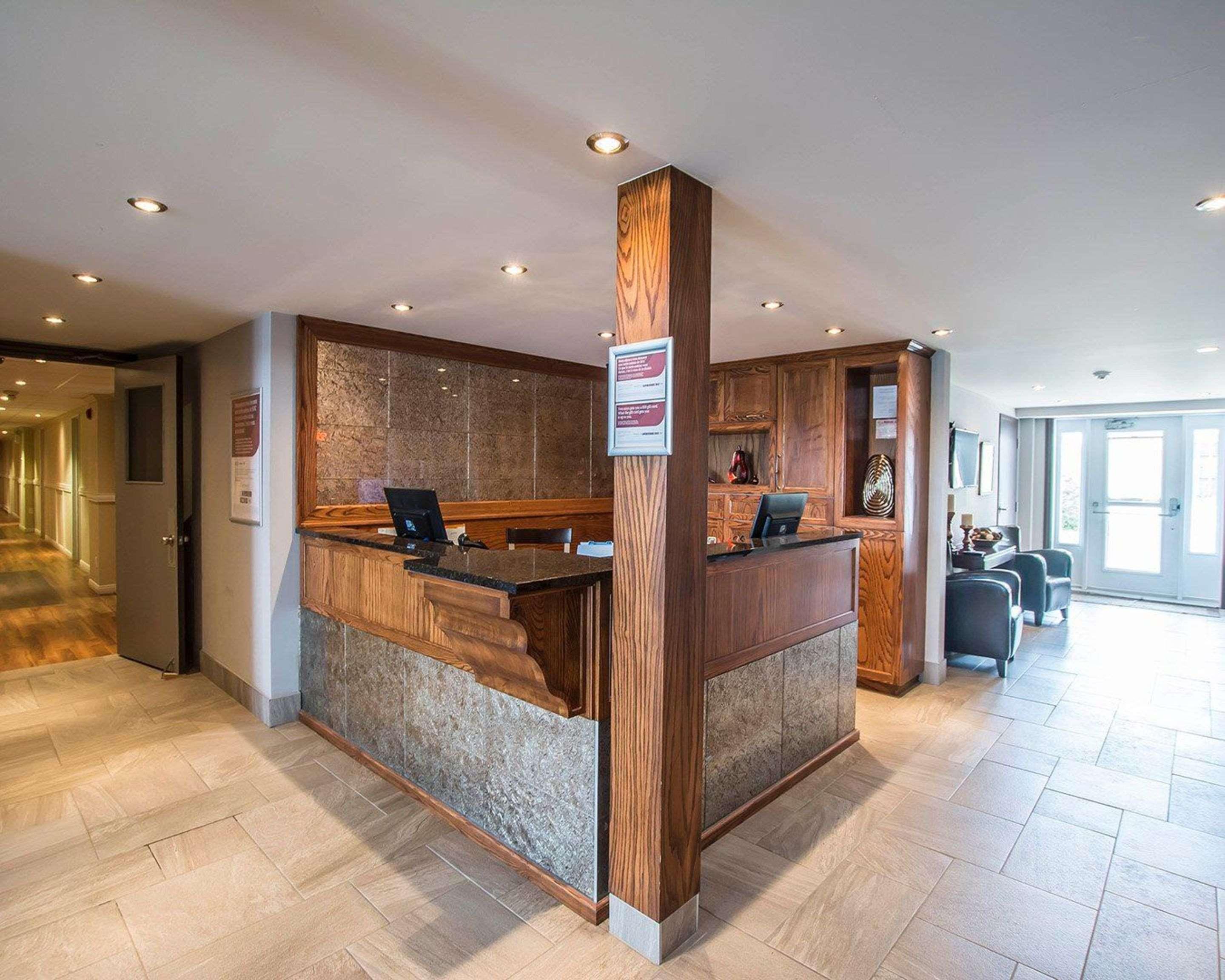 Econo Lodge Inn & Suites Montmagny Exterior foto