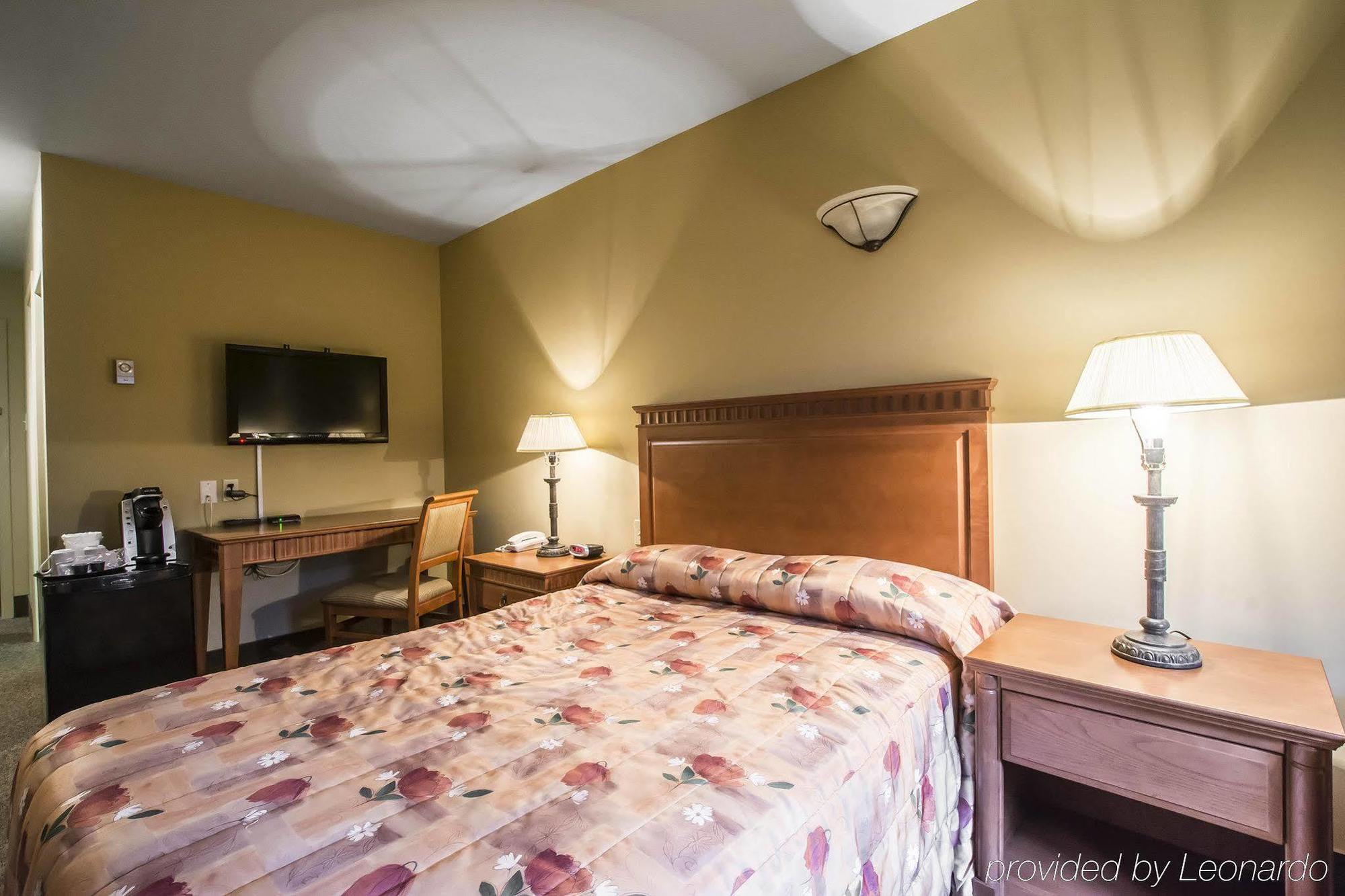 Econo Lodge Inn & Suites Montmagny Exterior foto